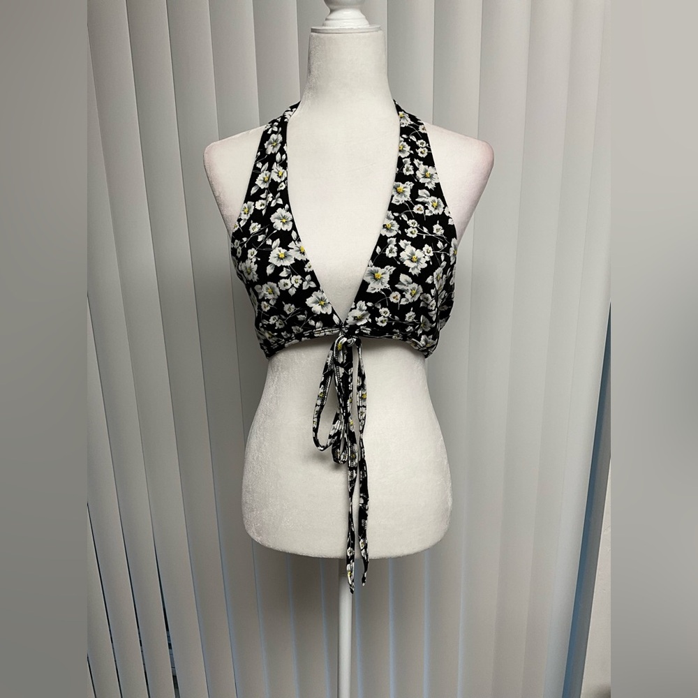 Cider Black and White Floral Tie-Front Halter Top